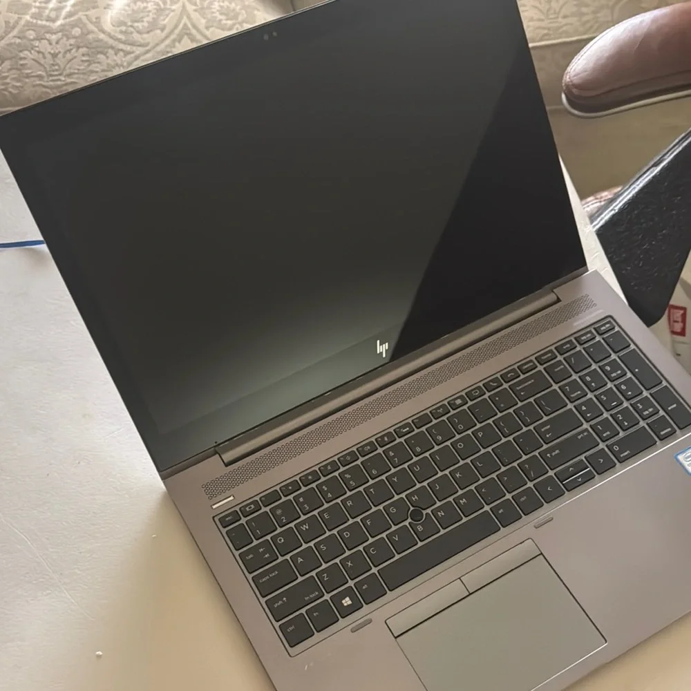 HP Silver Laptop